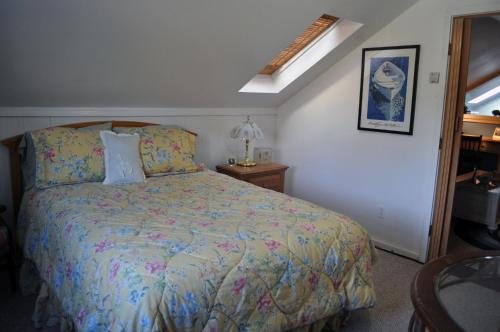 Otter Creek Inn — Guest room