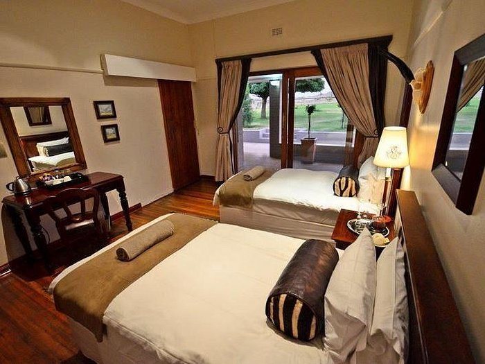 Otterskloof Private Game Reserve — Guest room
