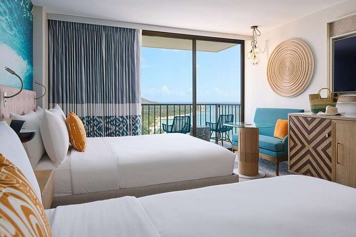 OUTRIGGER Waikiki Beachcomber Hotel Honolulu Oahu Hawaii — Guest room