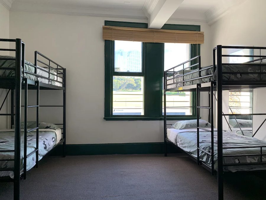 Pacific House Hostel — Guest room