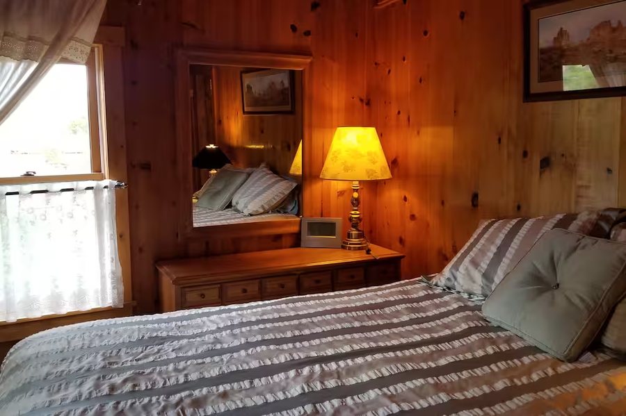 Pack Creek Ranch — Guest room