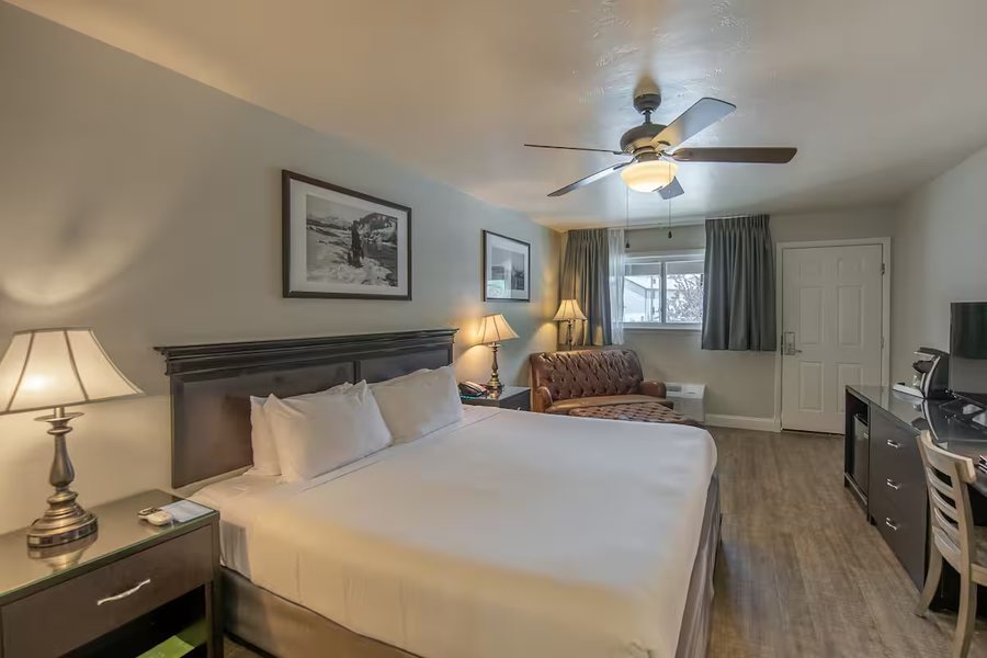 Pagosa Riverside Campground — Guest room