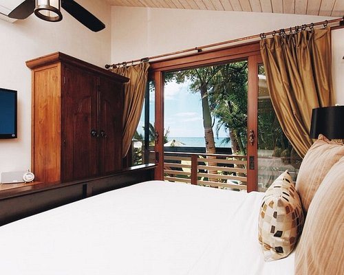 Paia Inn — Guest room