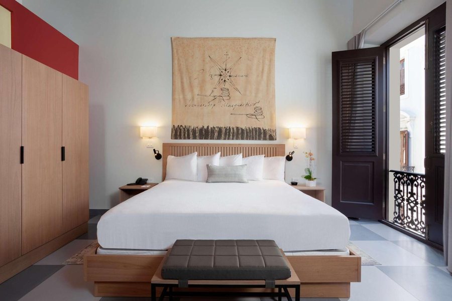 Palacio Provincial San Juan Curio Collection By Hilton — Guest room