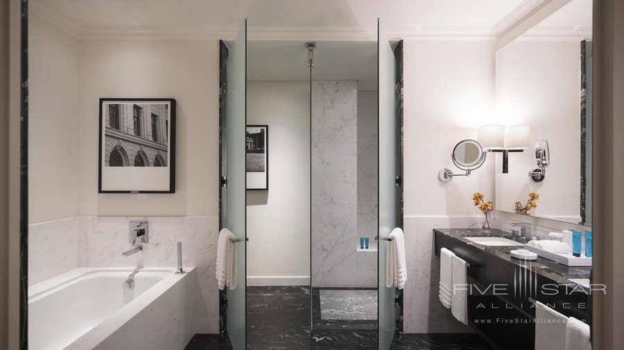 Palacio Tangara — Bathroom