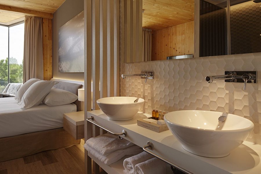 Palacio Tondon La Rioja Brinas — Bathroom
