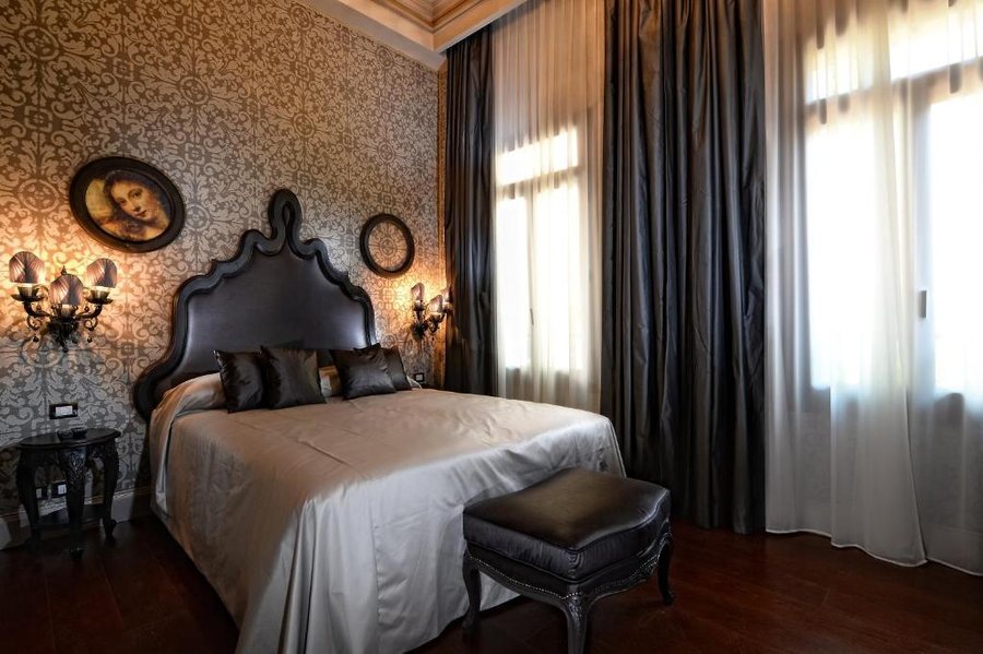 Palazzetto Madonna — Guest room