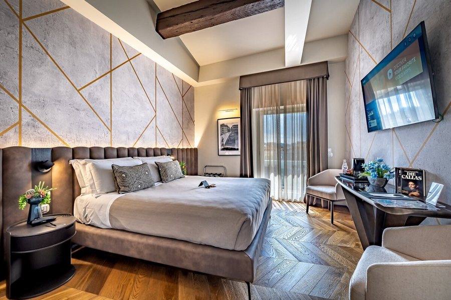 Palazzo Alfieri — Guest room