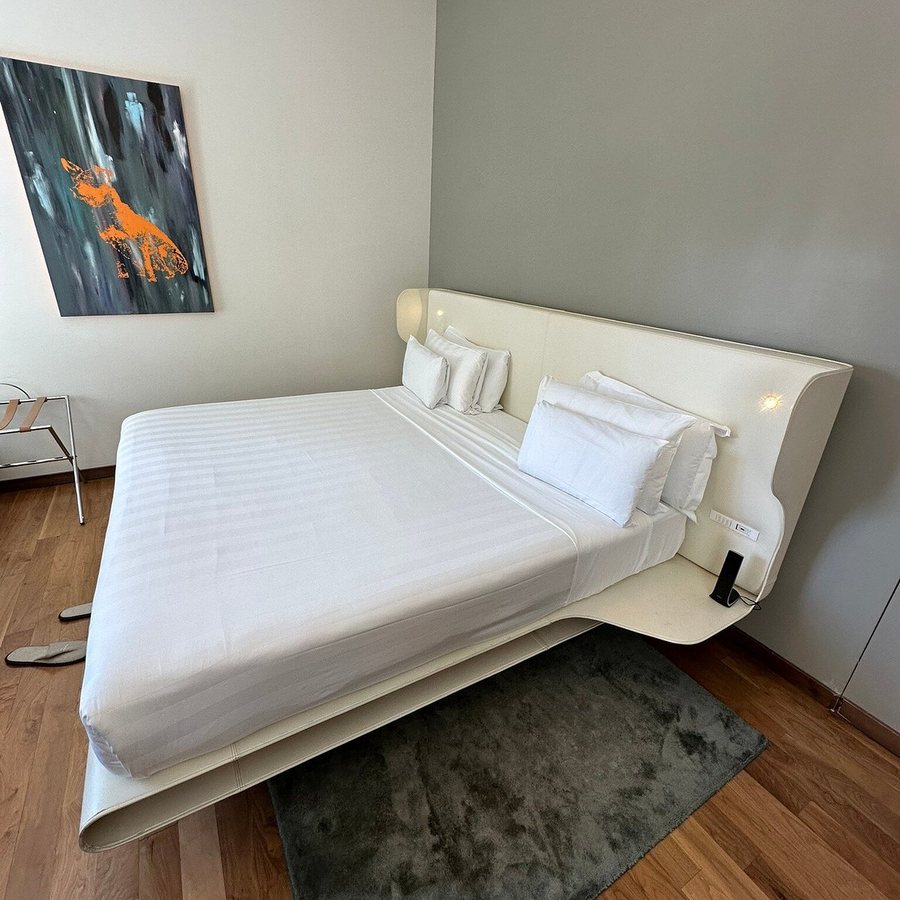Palazzo Montemartini Rome A Radisson Collection Hotel — Guest room