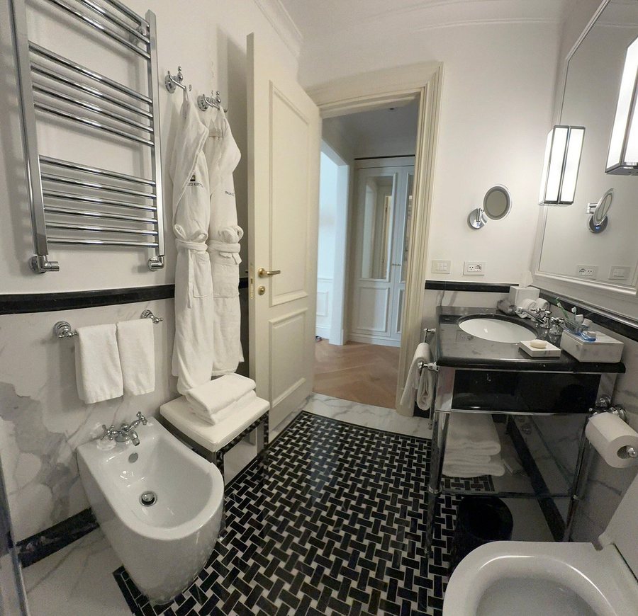 Palazzo Ripetta Relais Chateaux — Bathroom