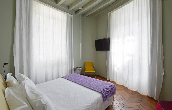 Palazzo Segreti — Guest room