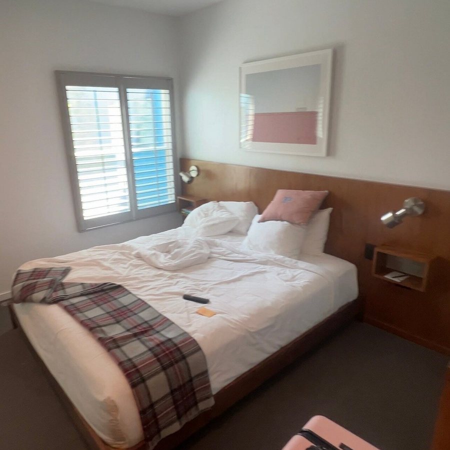 Palihotel Culver City — Guest room