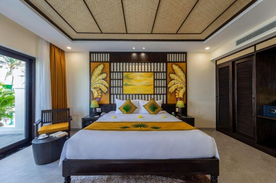 Palm Garden Beach Resort Spa — Guest room