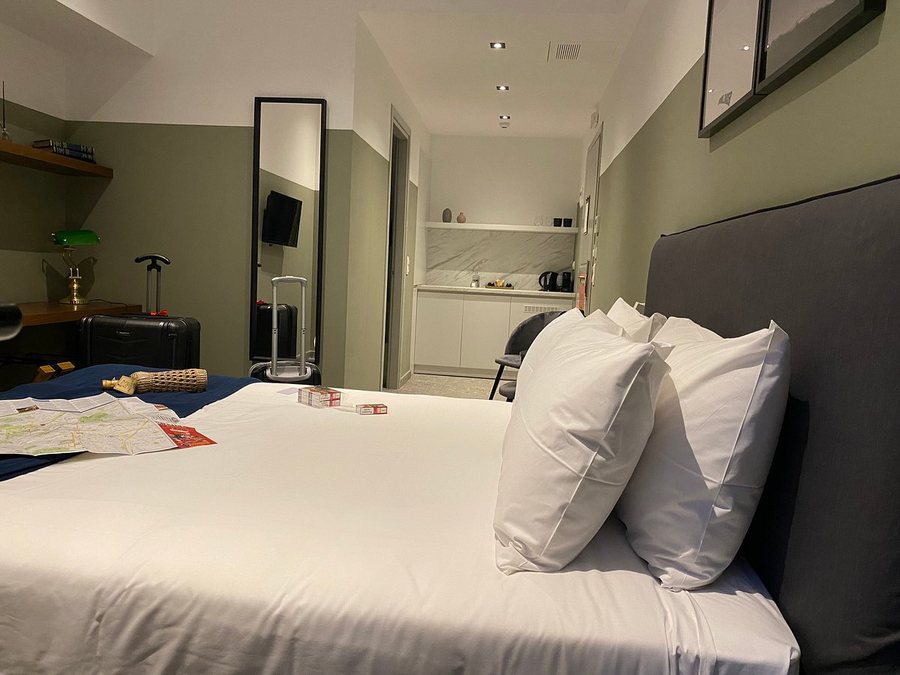 PAME Paradiso — Guest room