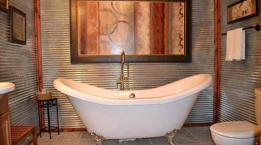 Panther Valley Ranch — Bathroom