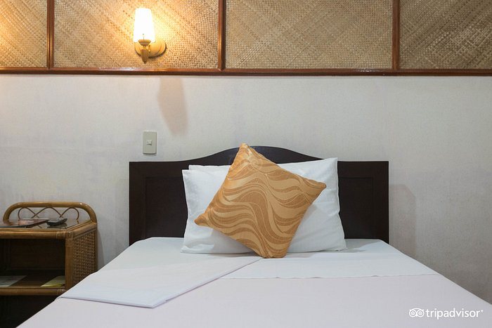 Paradise Island Park Beach Resort — Guest room