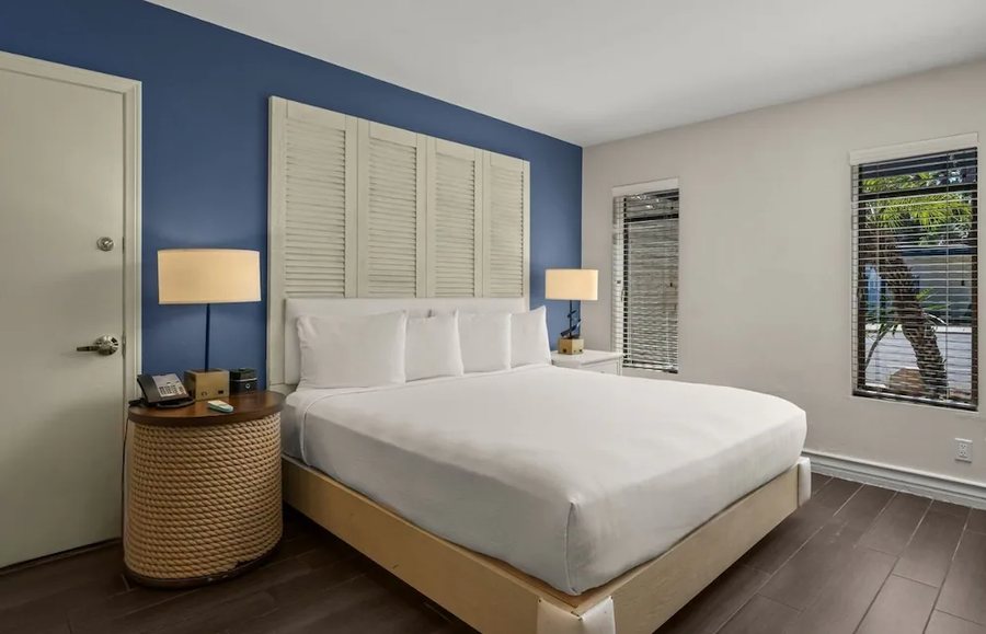 Paradise Point Resort — Guest room