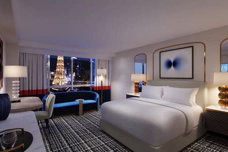 Paris Las Vegas — Guest room