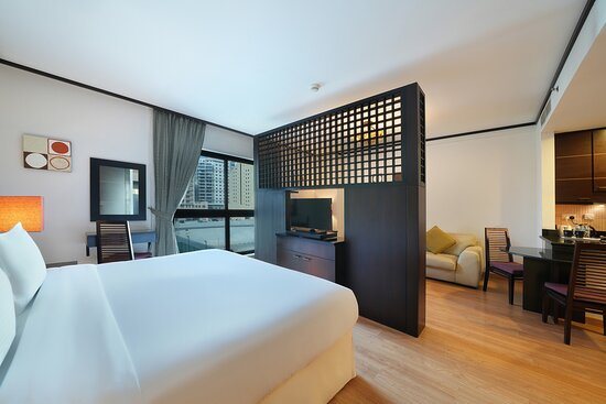 Park Apartments Dubai An Edge by Rotana Hotel — Guest room