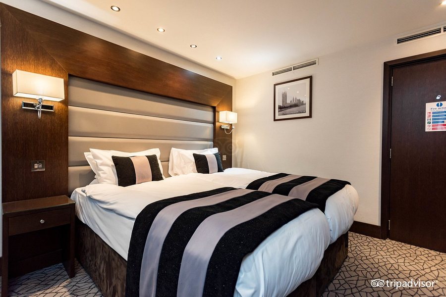 Park Avenue Baker Street — Guest room