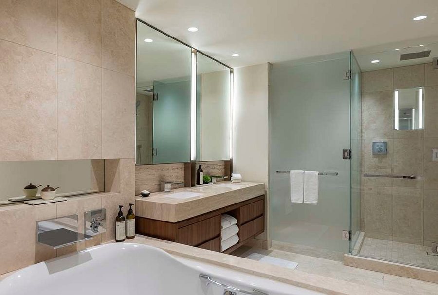 Park Hyatt Chicago Chicago Illinois — Bathroom