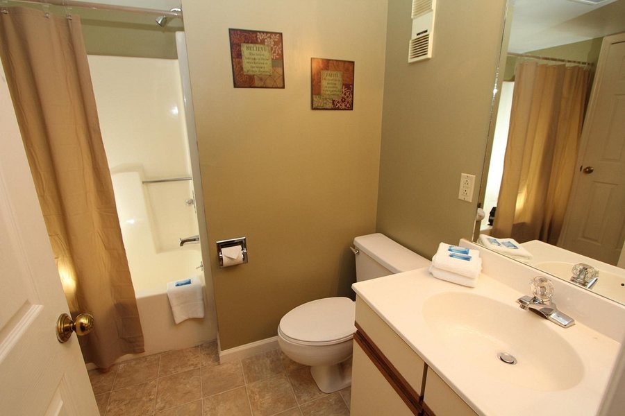 Park Place Condominiums — Bathroom