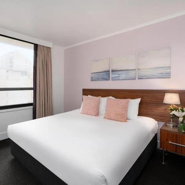 Park Regis City Centre Sydney — Guest room