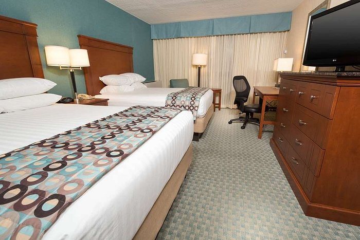 Pear Tree Inn St Louis Near Union Station — Guest room