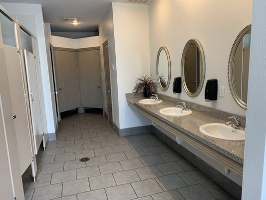 Pecan Grove RV Park — Bathroom