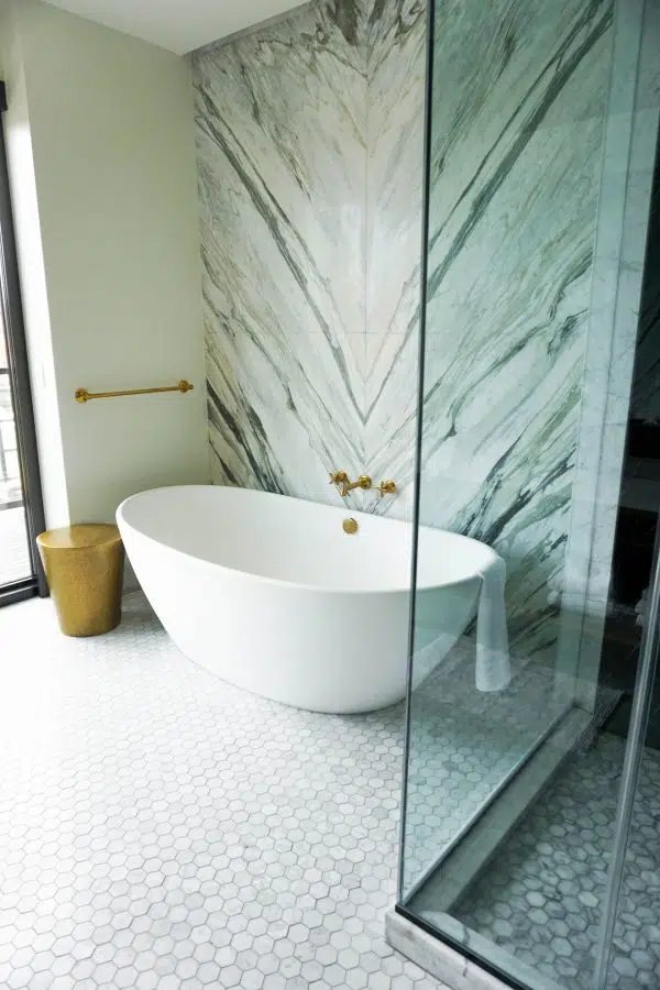 Pendry Baltimore — Bathroom