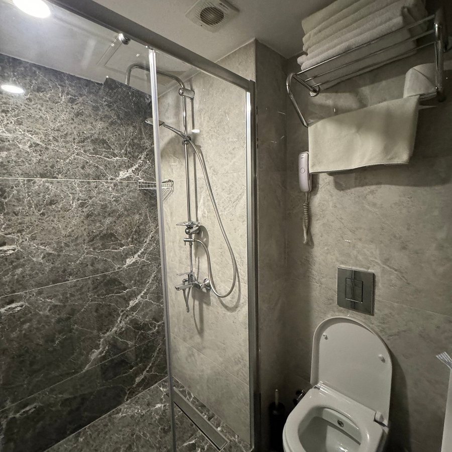 Pera Life Hotel Istanbul — Bathroom