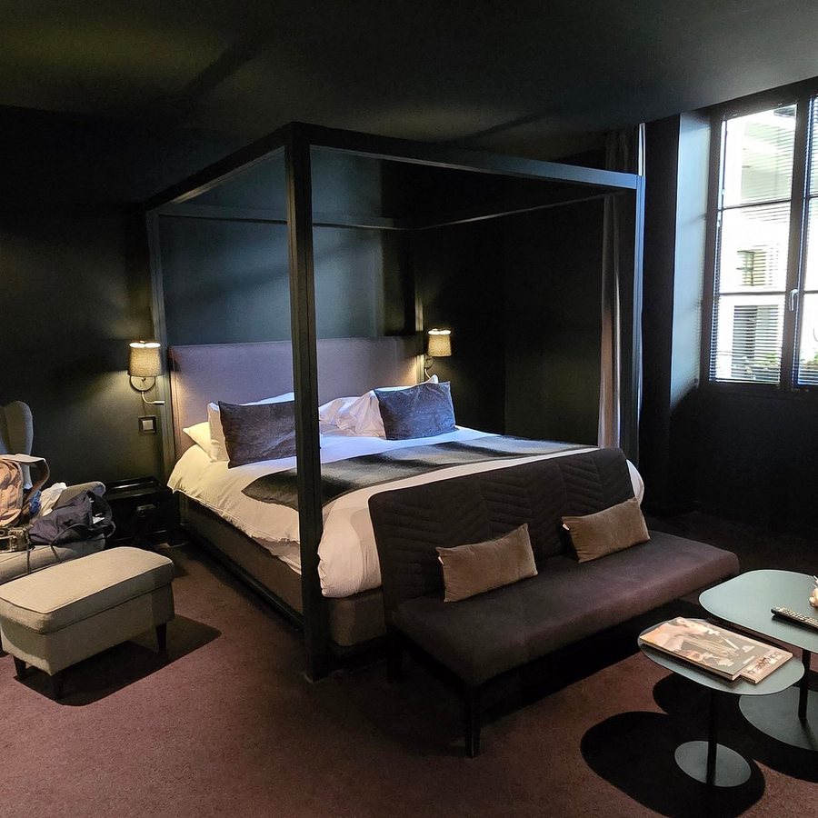 Petit Hotel Confidentiel — Guest room