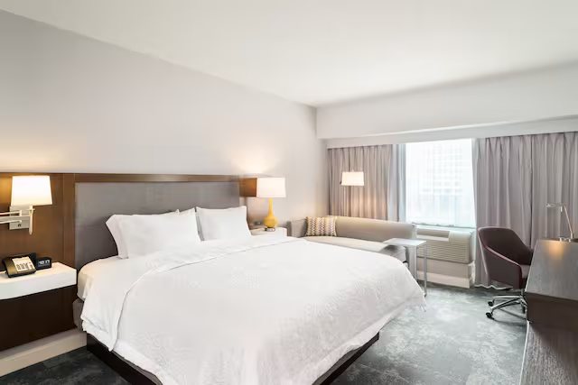 Philadelphia Hotel Bella Vista — Guest room