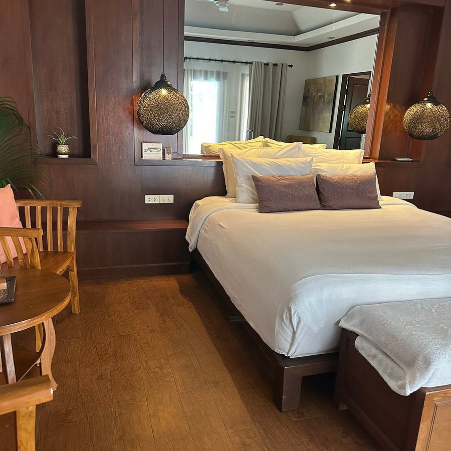Phuket Cleanse — Guest room