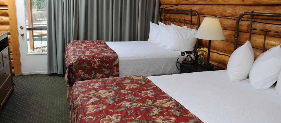 Pike s Waterfront Lodge — Guest room