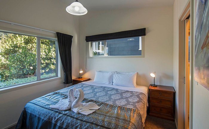 Pinewood Queenstown — Guest room