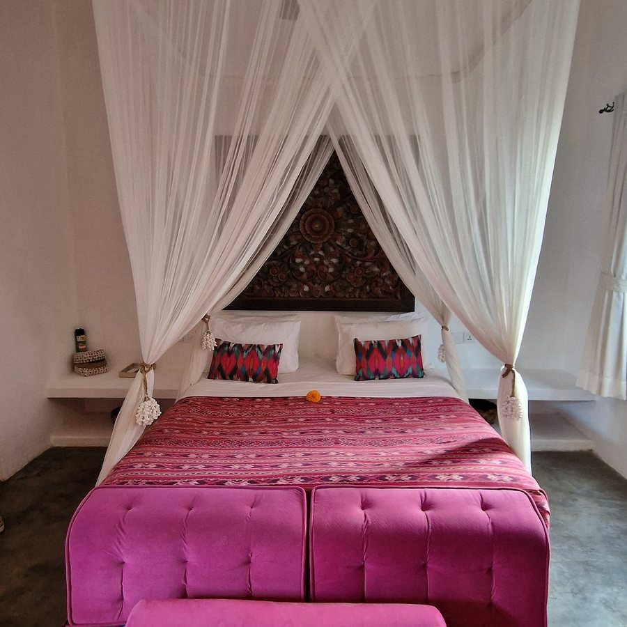 Pinkcoco Uluwatu Constant Surprises For Cool Adults Only — Guest room