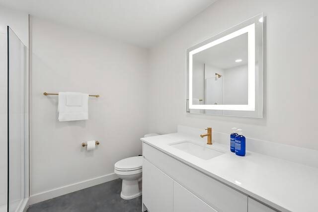 Placemakr Salt Lake City Downtown Apartments by Hilton — Bathroom