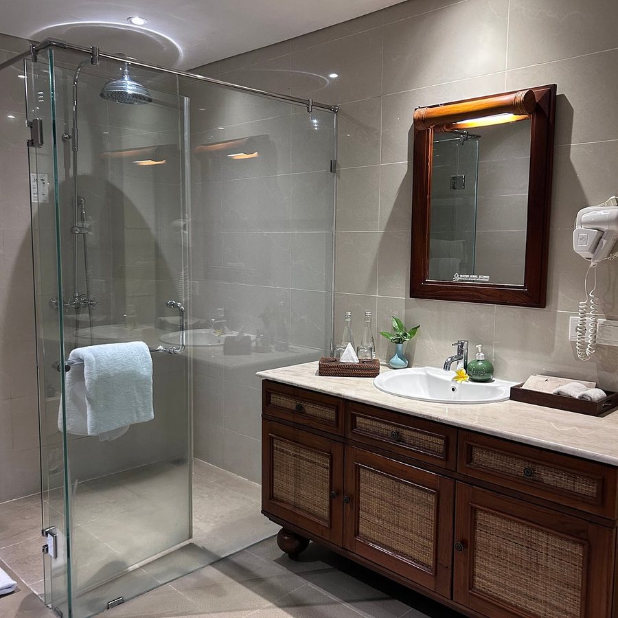 Plataran Ubud Hotel Spa — Bathroom