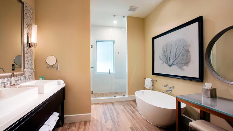 Playa Largo Resort Spa Autograph Collection — Bathroom