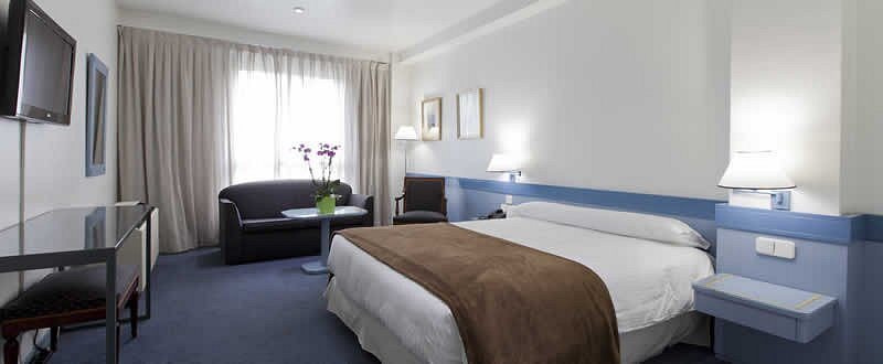 Plaza de Espana Skyline — Guest room