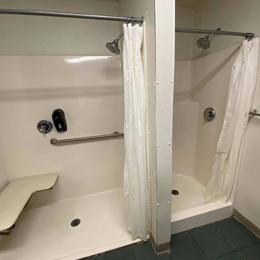 Pleasant Moose Lodge — Bathroom