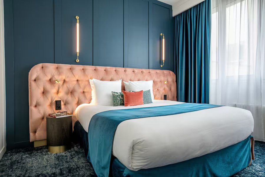 Pley Hotel — Guest room
