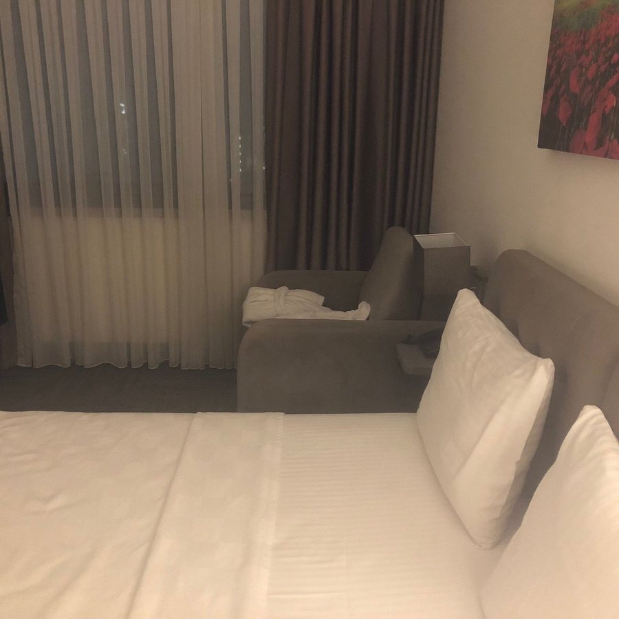 Plus Suit Istanbul — Guest room