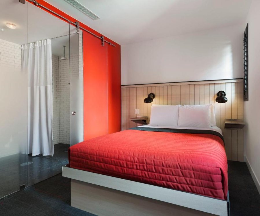 Pod 39 Hotel New York City New York — Guest room