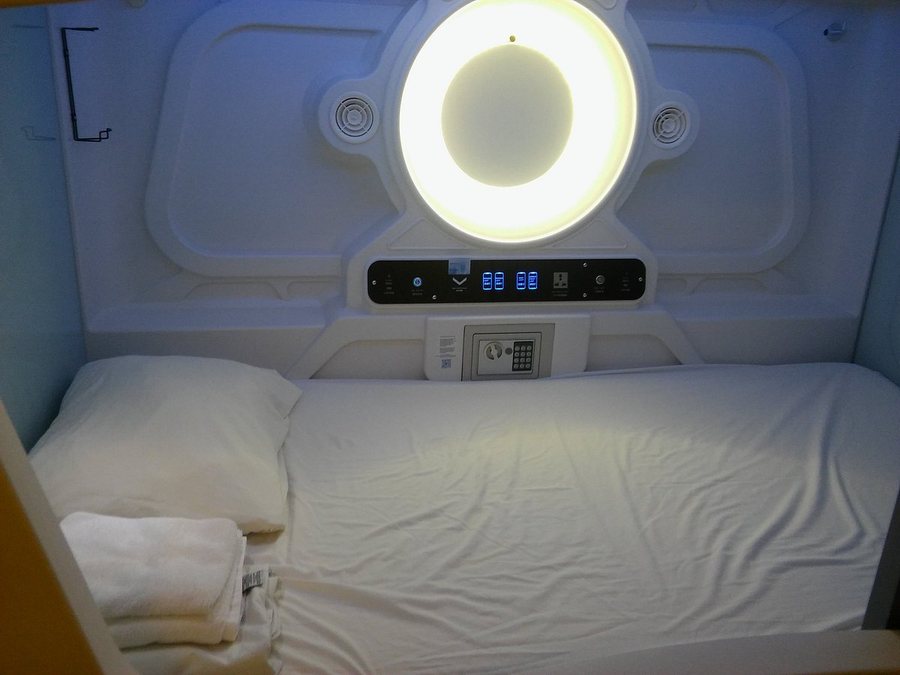 Pod Room — Guest room