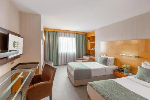 Point Hotel Taksim Istanbul — Guest room