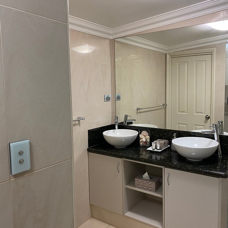 Point Samson Resort — Bathroom