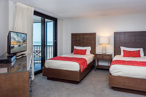 Pointe Estero Resort — Guest room