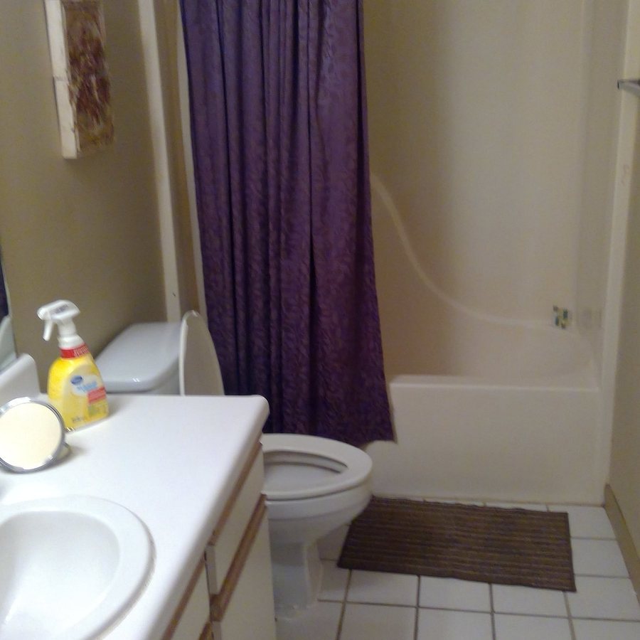 Pointe Royale Condominium Resort and Golf Course — Bathroom